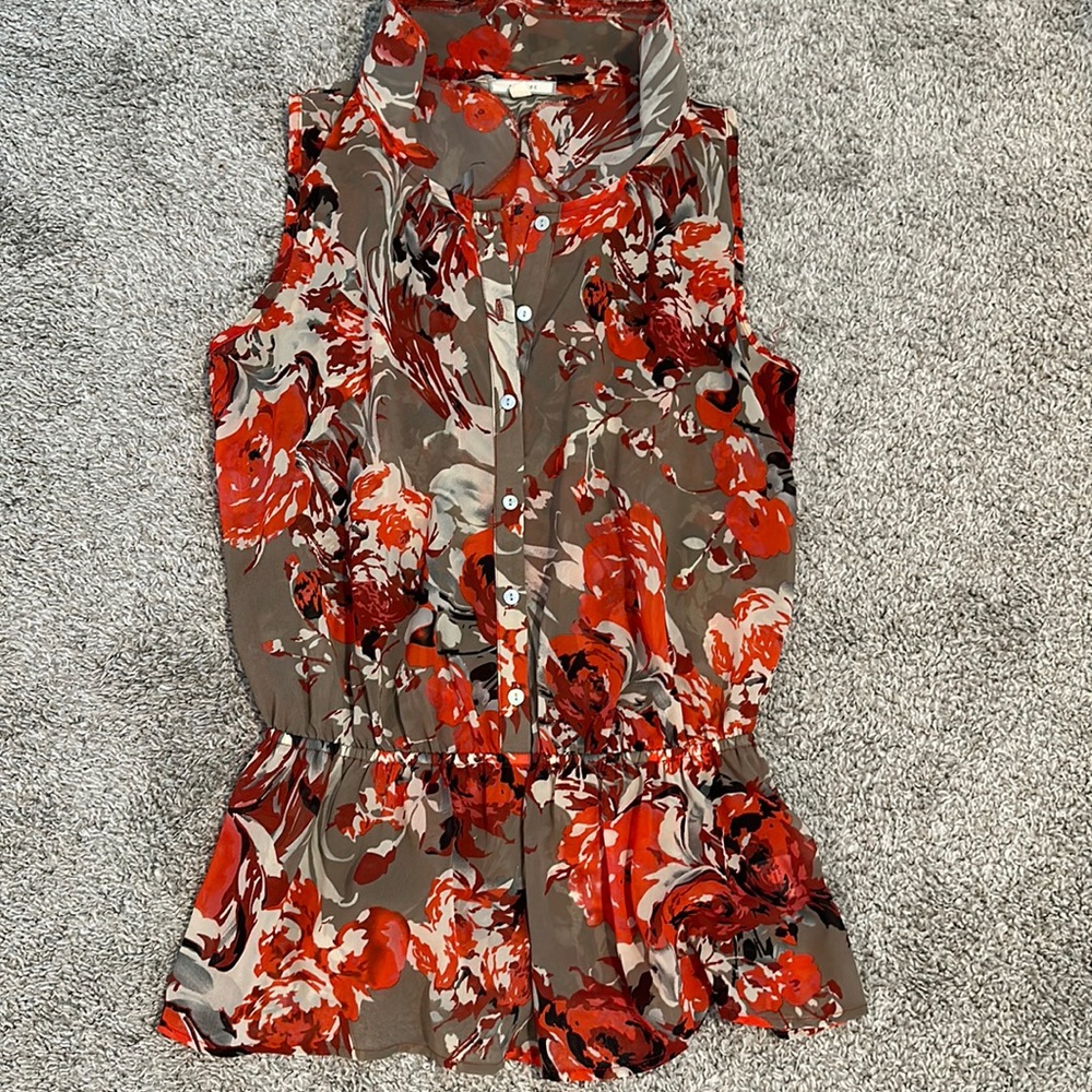 Autumnal floral blouse sleeveless XS
